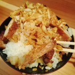 麺酒盗ざい八 - 間違いのない味！