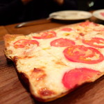 アンチョビトマトピザ