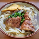 新山食堂 - ソーキそば