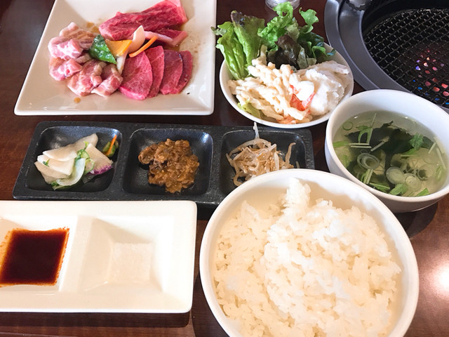 牛豊 八山田店 郡山富田 焼肉 食べログ