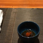 神楽坂 鉄板焼 中むら - もずく酢 飛子と一緒に