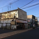 珍々亭 - '17年1月の店舗外観。いつの間にか看板がなくなっていた。食べログで他の方の画像を見ると、2015年春辺りにはなくなっていた模様。