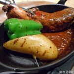 NAAK CAFE  - 希少な牛トモバラ肉のBBQ(200g)