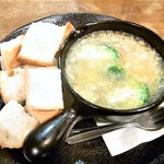 なかむら屋 - 海老とブロッコリーのアヒージョ　￥８００