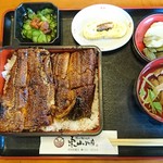 炭火焼うなぎ 東山物産 - 