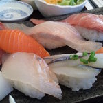 海鮮蔵 魚魚魚 - 上にぎり寿司♪ネタがデカぃ!!