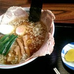 まるみや - チャーシュー麺  食べごたえのあるチャーシュー❗