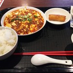 DRAGON酒家 - 麻婆豆腐ランチ（中）850円♪