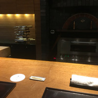 祇園 さゝ木 - 正面にピザ窯があります