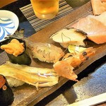 Akagashi Zushi - 特上にぎり盛り合わせ￥３５００（税別）