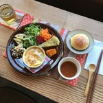 カフェ ポンポネッラ - お野菜のグラタンのプレート