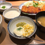 やよい軒 東広島店