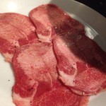 炭火和牛焼肉 じろうや