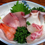 よし半 - 刺し盛り（コース料理）（２０１７年１月）