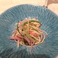 CINA New Modern Chinese - セロリと紅芯大根のCINAサラダ