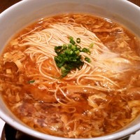 京鼎樓 HANARE店 - 「酸辣湯麺」