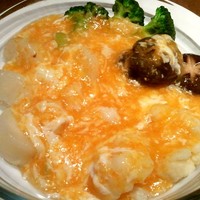 京鼎樓 HANARE店 - 「季節野菜の蟹あんかけ」