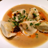京鼎樓 HANARE店 - 「四川風水餃子」