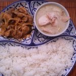 ラビアン タイ - Jセット：スペシャルランチ（グリーンカレーと豚肉の唐辛子炒め）
