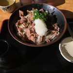 さぬきや - 肉ぶっかけうどん（冷）