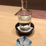 米増 - 男山*\(^o^)/*❣️山形のお酒〜♪
      手酌で^_−☆捻りお猪口❗️
      同じようなん持ってる〜♪高かった(^◇^;)