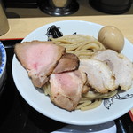 松戸富田麺業 - 麺と具材