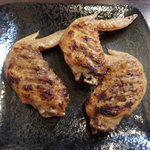 鳥や そーせー - 手羽先～焼きすぎでしょ(汗)