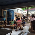 Galette & Crepes - オープンな雰囲気も良し。