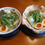 もんど - 蔵出し醤油麺通常版とチャーシュー大盛　2017.1