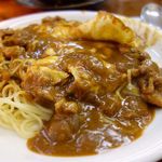 BeBe - お店の一番人気！カレリアン（680円）大辛（目玉焼、ナチュラルチーズ、ポーク入り）