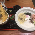 そじ坊 - 温玉とろろ蕎麦と大海老天丼のセット1170円