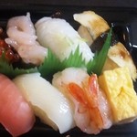 魚きん - 握り寿司（上・右側アップ）