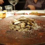 リゾット　十勝マッシュとキノコとロディジャーノラスパ　白トリュフオイル