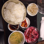 一頭買焼肉・ホルモン　醍醐 - 