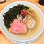 Japanese Soba Noodles 蔦 - 「塩そば」850円+「あおさ海苔」100円と「南高梅」100円+味玉