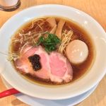 Japanese Soba Noodles 蔦 - 「醤油そば」850円＋味玉