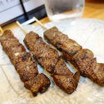 鳥げん - 2016年10月　レバー【390円】おっと、これは…