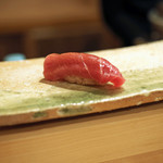 東麻布 天本 - 三厩（みんまや）１００ｋｇの鮪の中トロ