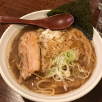 麺 虎テツ - 肉汁煮干ラーメン（750円）大盛無料