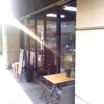 ブーランジェリー ミヤナガ - ファサード '16 3月中旬