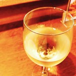 Bar QuelloQuella - 白ワイン飲んじゃった（笑）