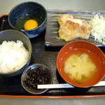 美味卯 - 基本メニュー￥390＋鳥のステーキ（塩）￥290