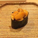 鮨 鈴木 - 馬糞雲丹