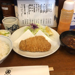 丸五 - ロースカツ定食（1850円）