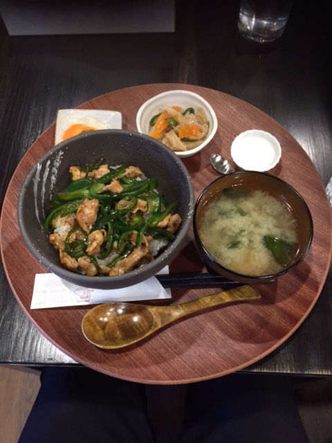 どんぶりcafe Bejana 番田 カフェ 食べログ