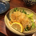 酒楽座 山三 - 貝柱の燻製