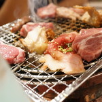 北海道ジンギスカン ちょちょ園 - 焼くべし焼くべし！