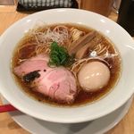 Japanese Soba Noodles 蔦 - 世界初一つ星ラーメン「醤油そば」850円