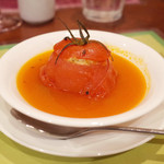 ガネーシュ - 季節ディナーコース(4538円・外税)のトマトファルシースープ仕立て