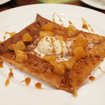 ガネーシュ - 季節ディナーコース(4538円・外税)のアップルシナモンドーサ